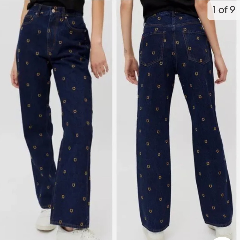 High waisted cowboy jean with horseshoes